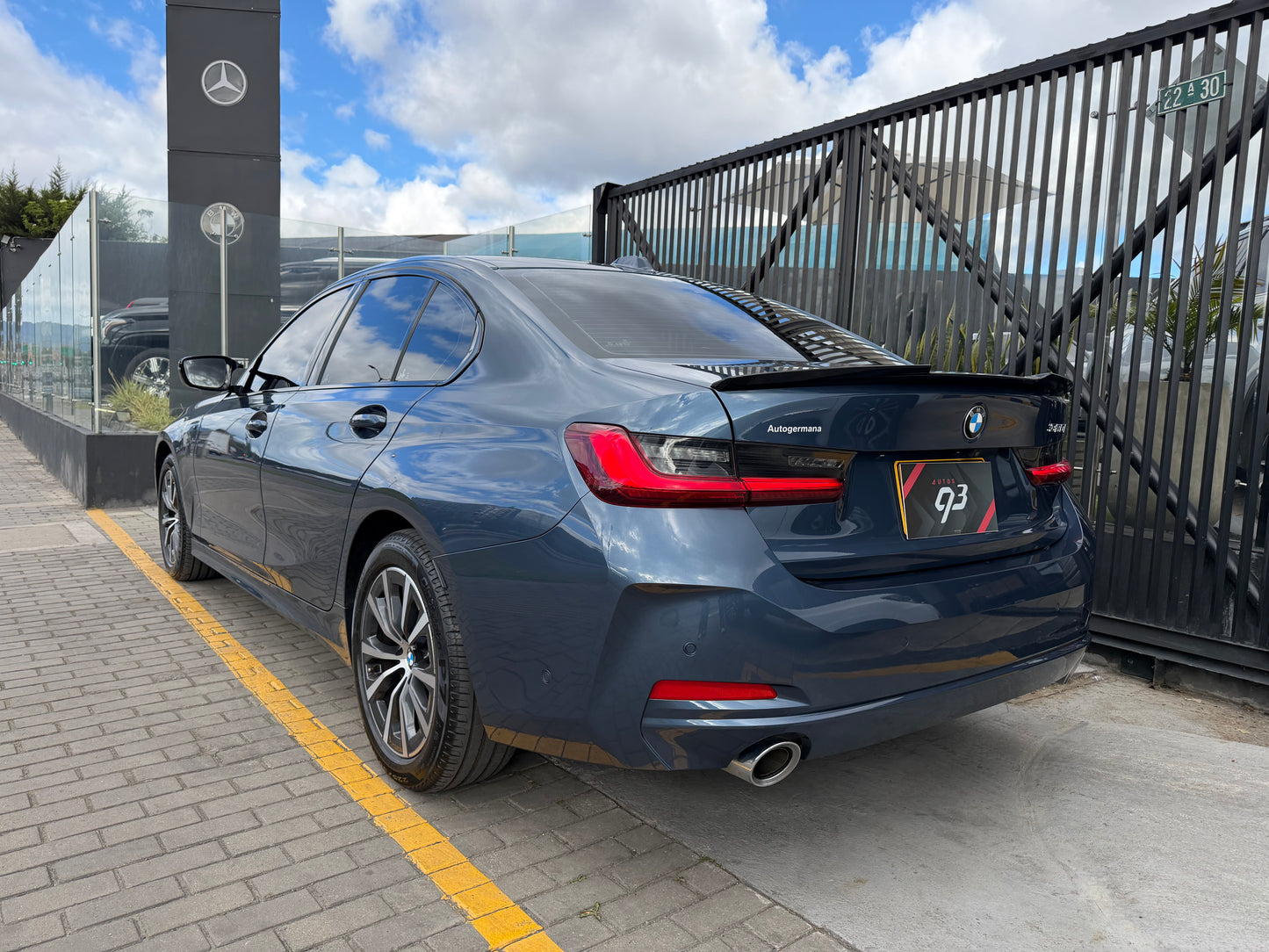 BMW 320i Modelo 2025
