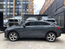Cargar imagen en el visor de la galería, AUDI Q3 SportBack 35 TFSI Modelo 2022
