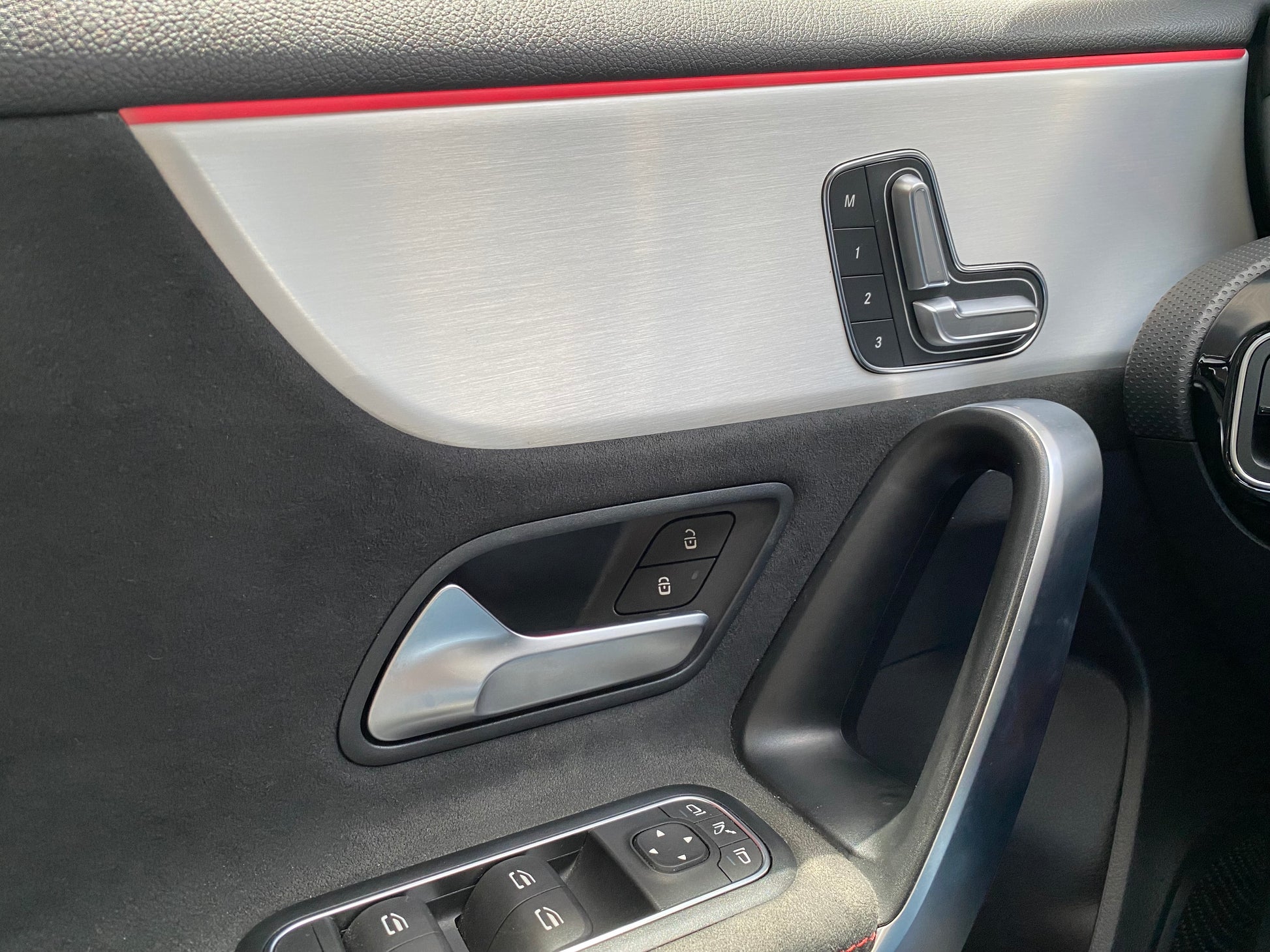 Mercedes-Benz AMG A35 4MATIC Híbrido Modelo 2023 - Autos 93