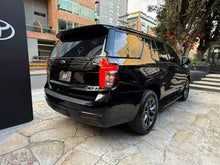 Cargar imagen en el visor de la galería, Chevrolet Tahoe Z71 Blindada Modelo 2023
