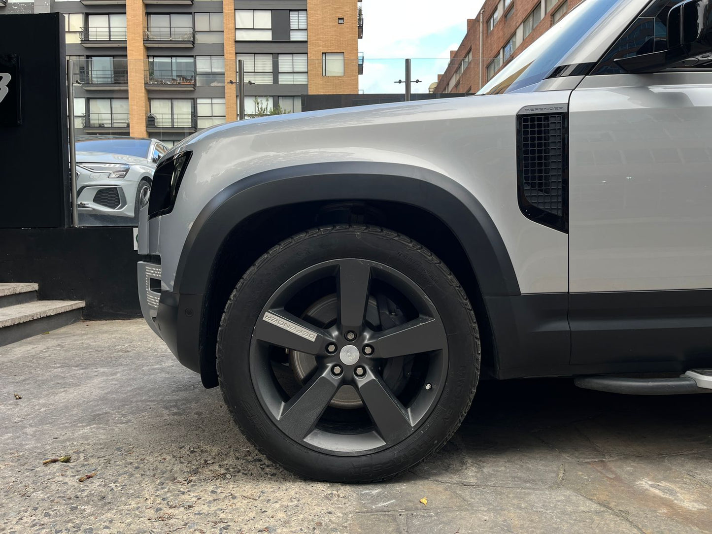 Land Rover Defender First Edition 3.0 MHEV Modelo 2021