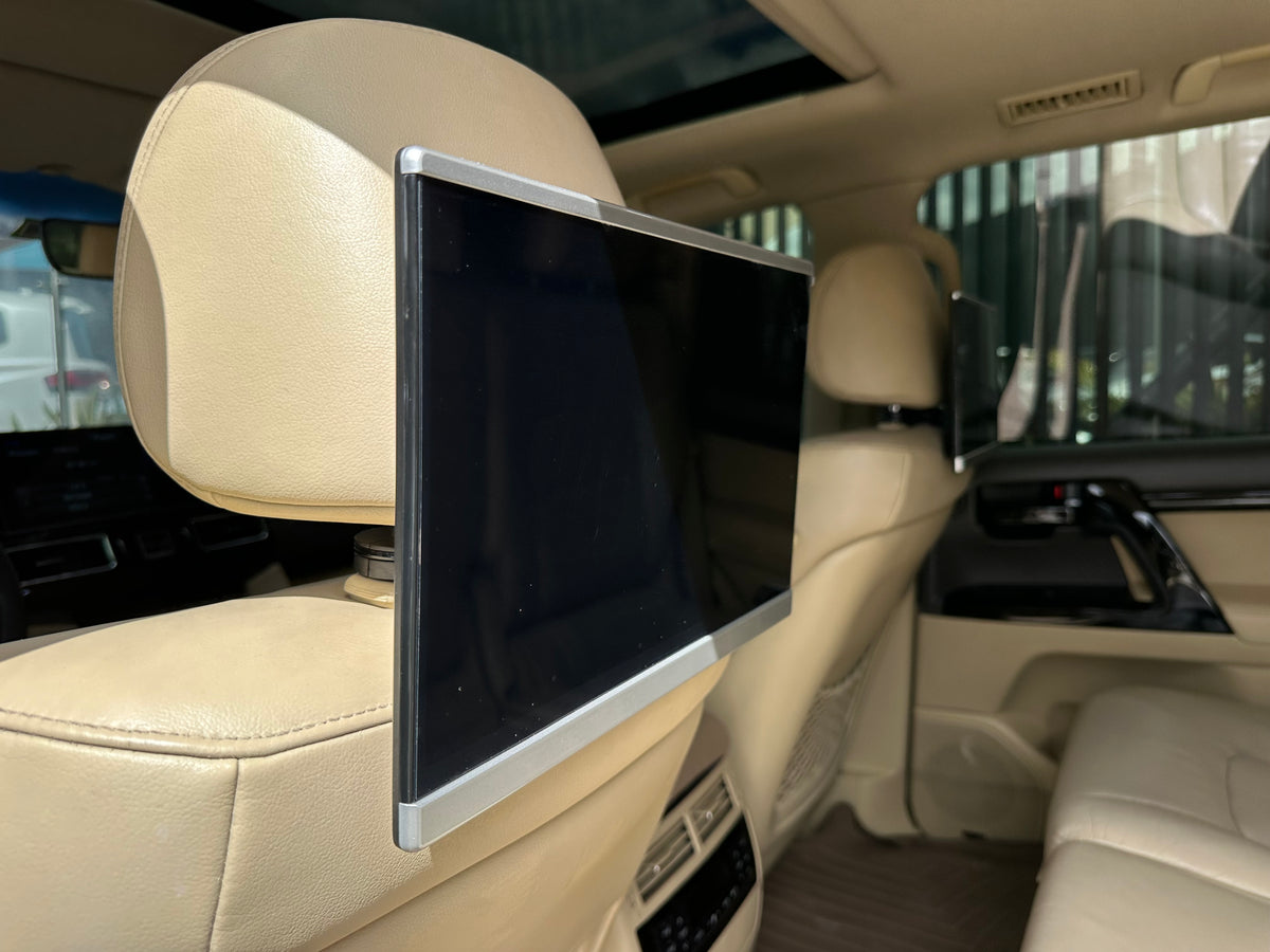 Toyota Land Cruiser 200 VX V8 Executive Lounge modelo 2017 - Autos 93