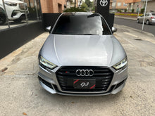 Cargar imagen en el visor de la galería, Audi S3 Sportback Modelo 2018

