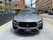 Cargar imagen en el visor de la galería, Maserati Levante Gran Sport Modelo 2019
