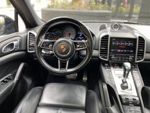 Cargar imagen en el visor de la galería, Porsche Cayenne S Modelo 2017
