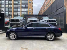 Cargar imagen en el visor de la galería, Mercedes-Benz C180 Modelo 2019

