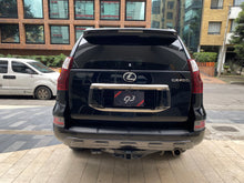 Cargar imagen en el visor de la galería, Lexus GX 460 Modelo 2022
