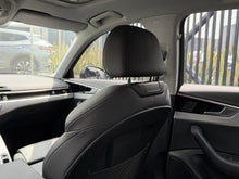 Cargar imagen en el visor de la galería, Audi A4 MHEV - Autos 93
