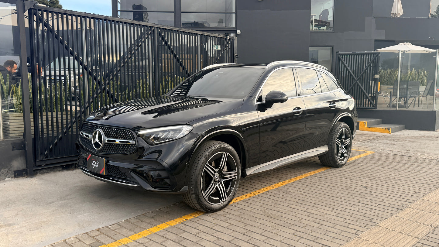 Mercedes Benz GLC300 4Matic Modelo 2025 - Autos 93