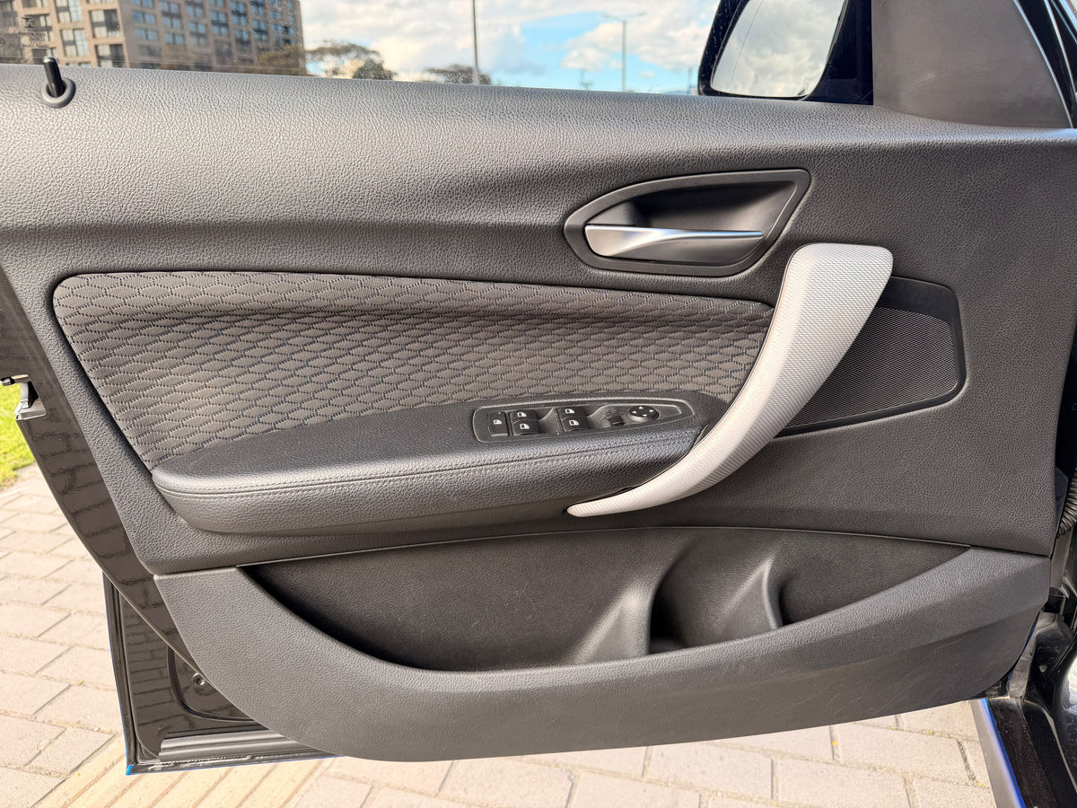 BMW 120i M Sport Modelo 2017