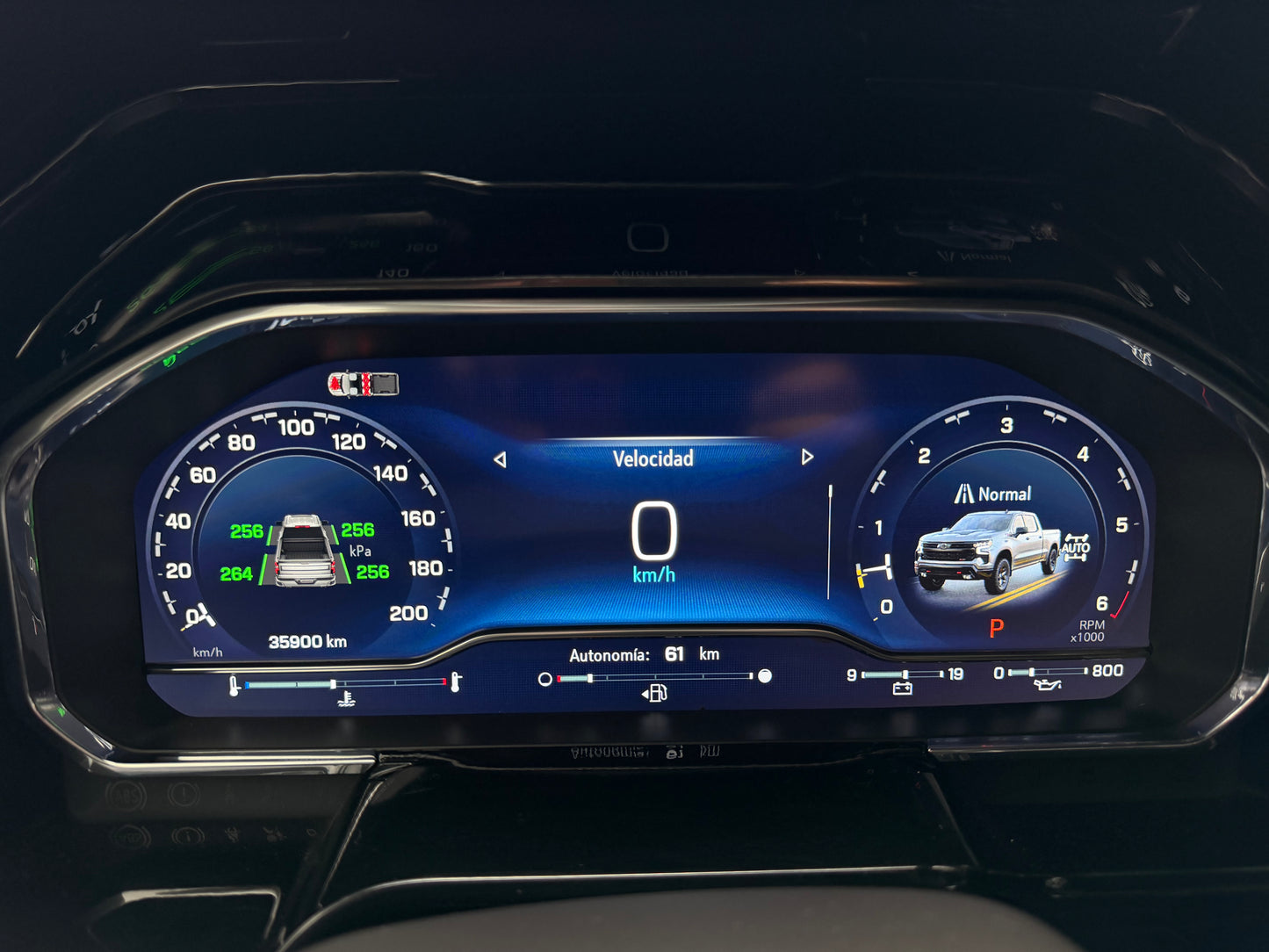 Chevrolet Silverado Z71 Modelo 2024