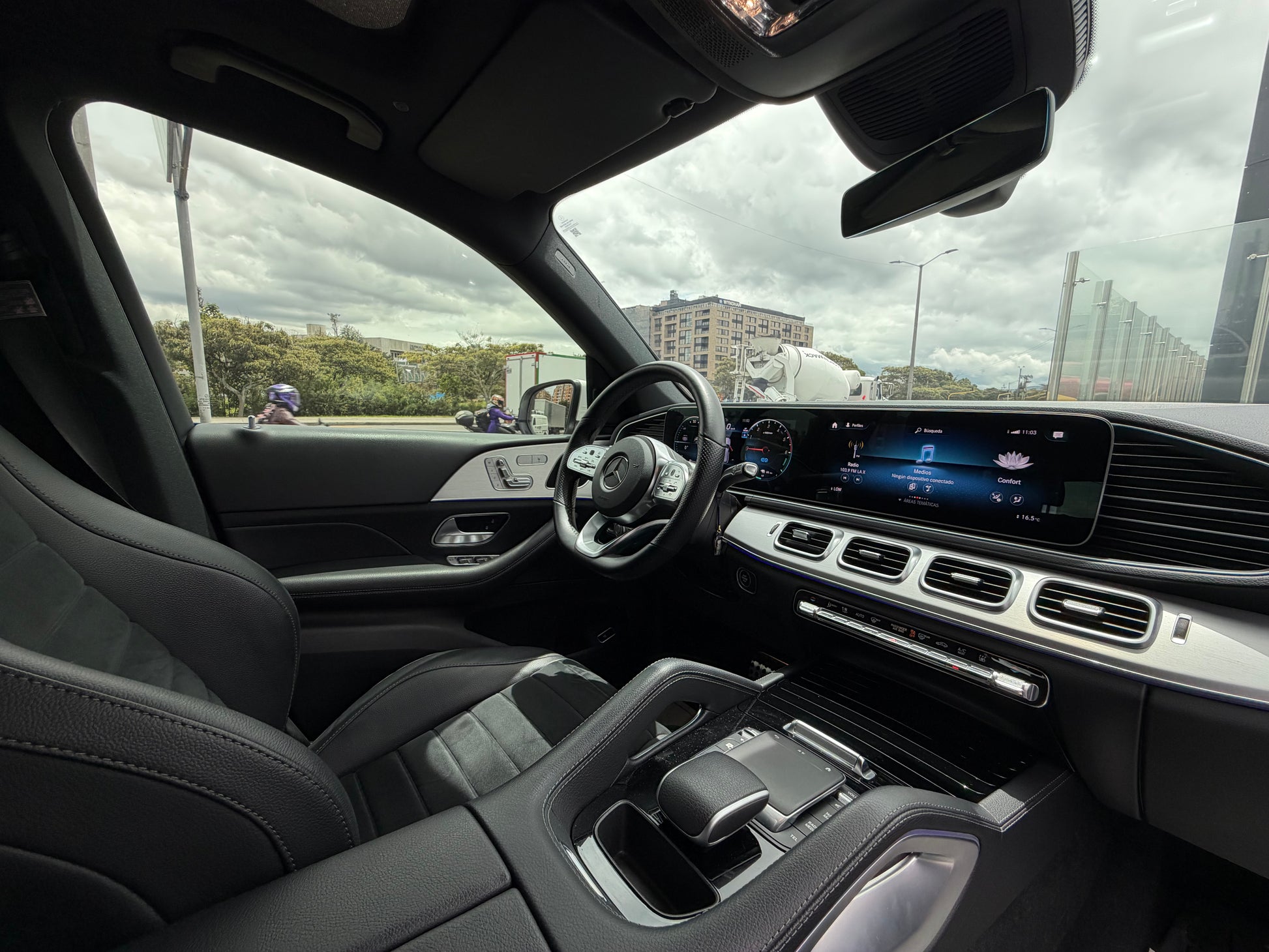 Mercedes Benz GLE350de Modelo 2023 - Autos 93