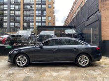 Cargar imagen en el visor de la galería, Audi A4 40 TFSI Hibrido Modelo 2023
