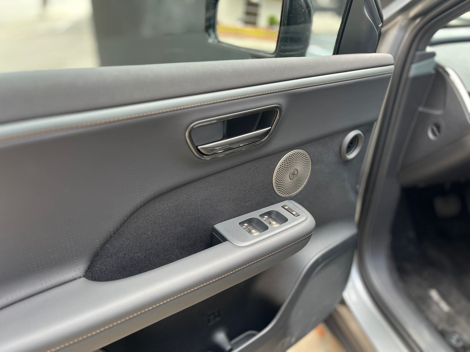 Toyota bZ3X Modelo 2026 Cero Kilómetros - Autos 93