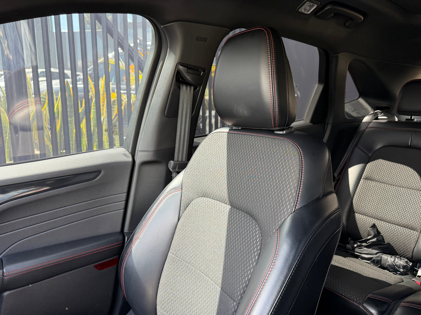 Ford Escape ST-Line Hybrid Modelo 2025 - Autos 93