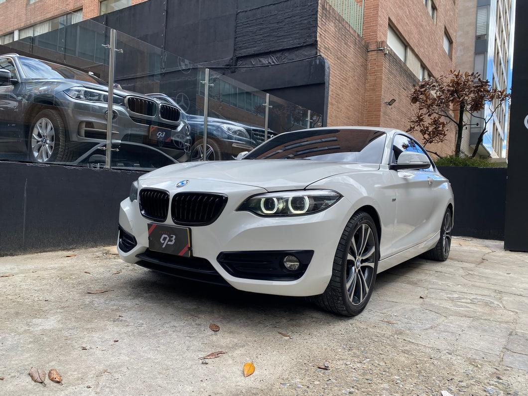 BMW 220I Coupé Modelo 2018