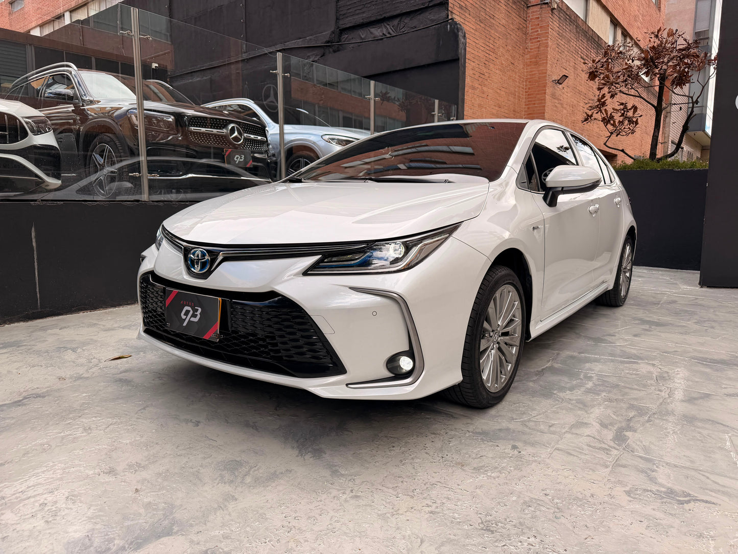 Toyota Corolla XEi Hybrid Modelo 2025