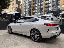 Cargar imagen en el visor de la galería, BMW 220I Gran Coupé Modelo 2021
