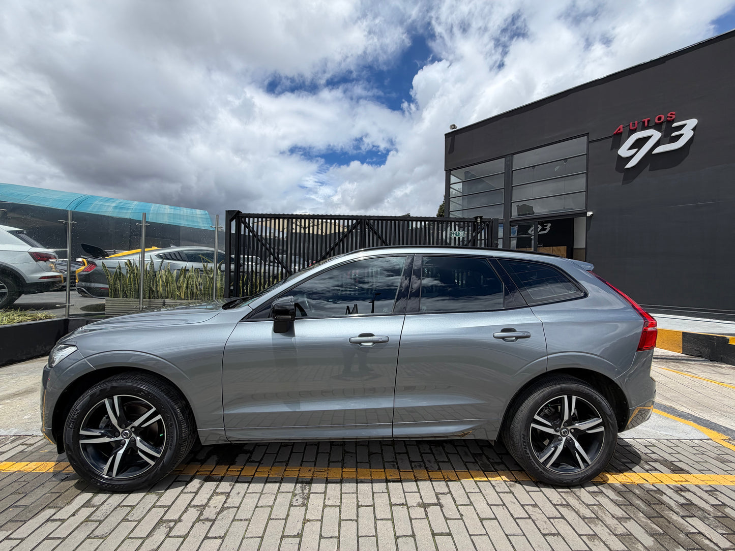 Volvo XC60 T5 R-Design Polestar AWD Modelo 2020