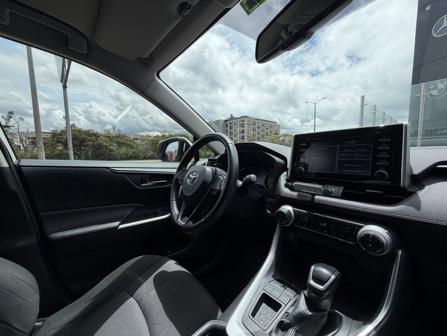Toyota Rav4 XLE Modelo 2020
