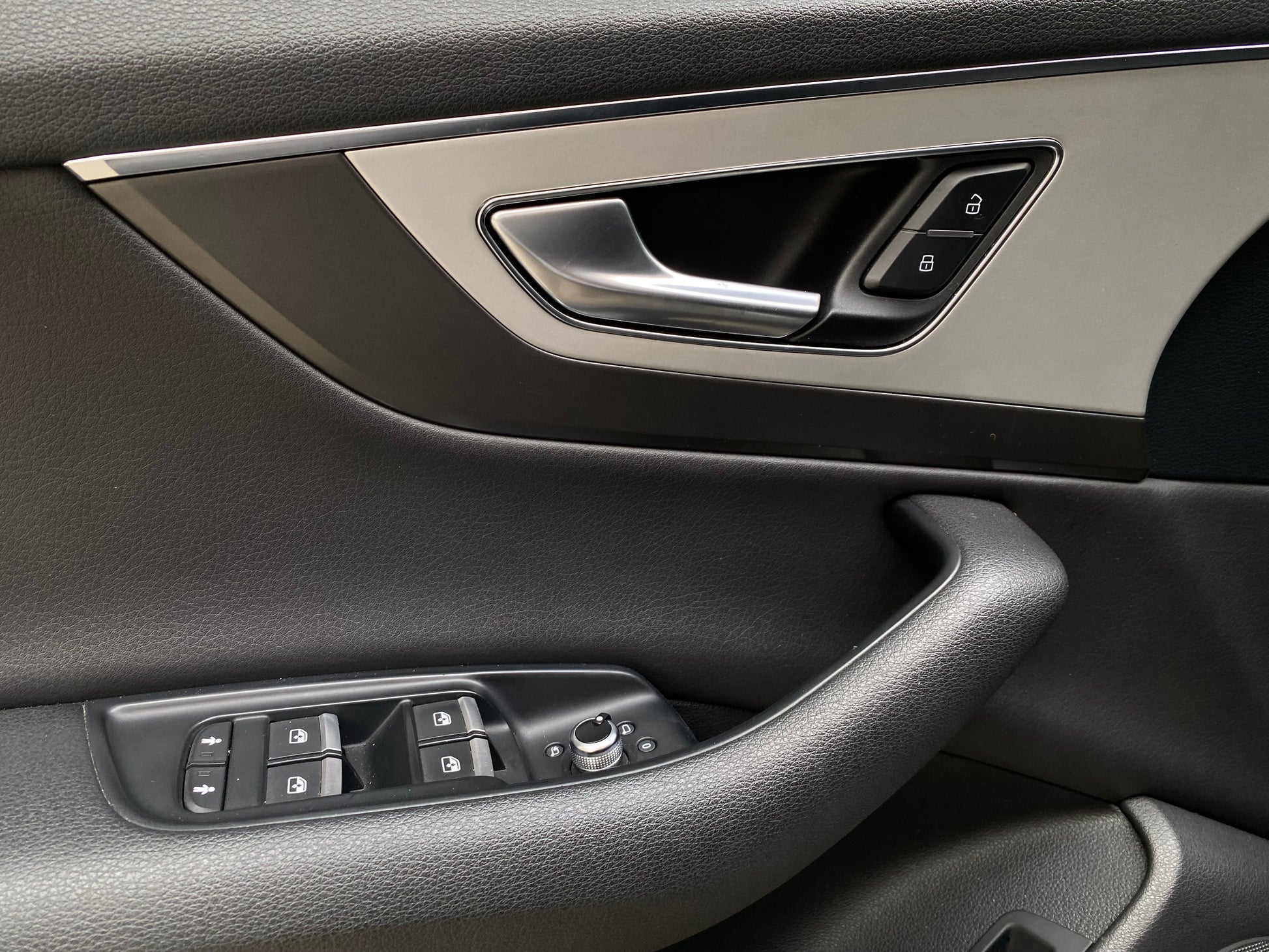 Audi Q7 Modelo 2018 - Autos 93