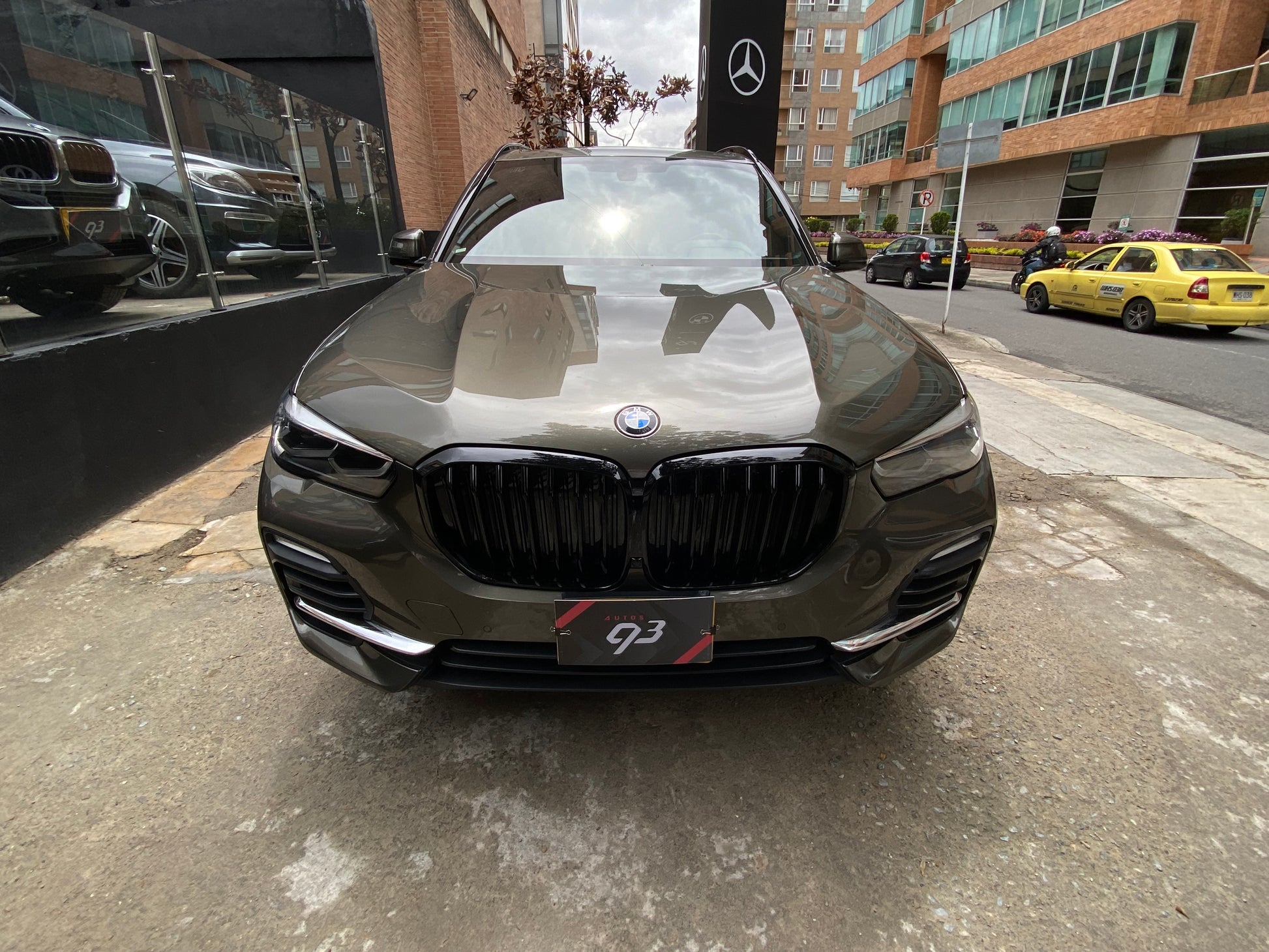 BMW X5 xDrive45E Modelo 2021 - Autos 93