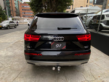 Cargar imagen en el visor de la galería, Audi Q7 Modelo 2018
