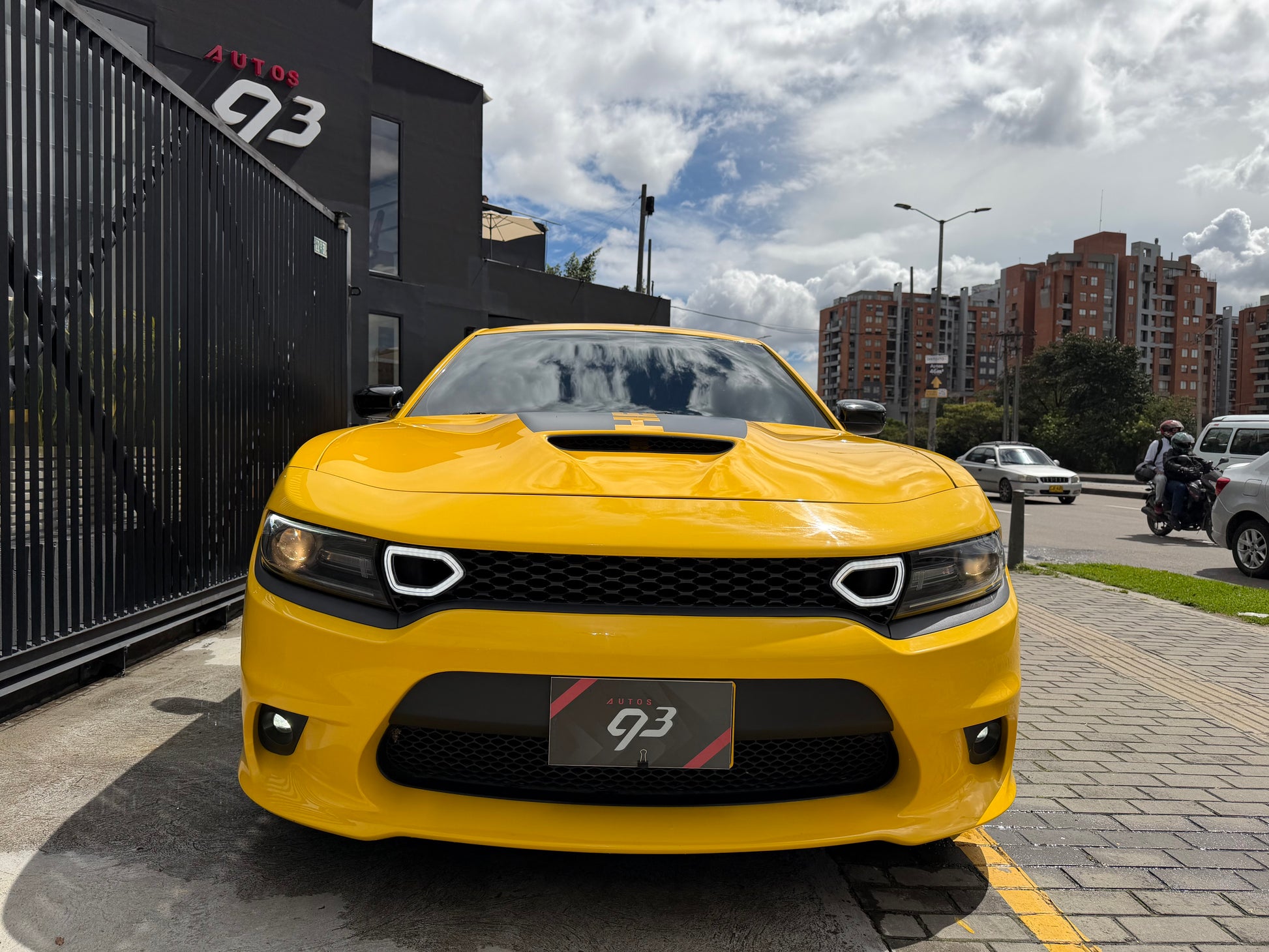 Dodge Charger Daytona Modelo 2017 - Autos 93