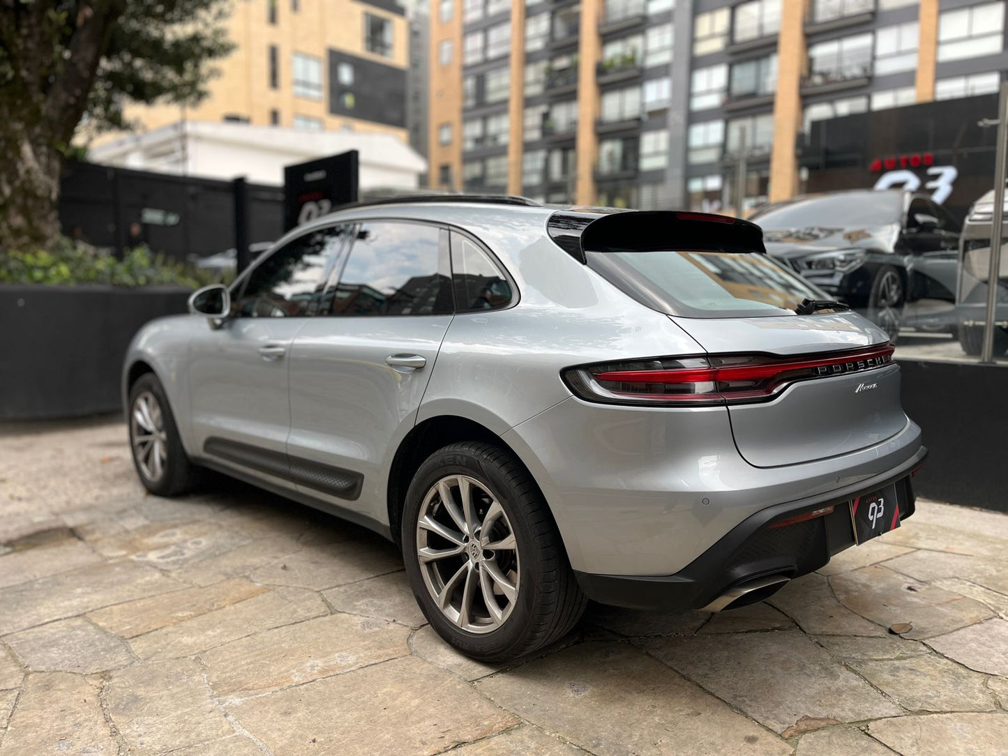 Porsche Macan Modelo 2023 - Autos 93