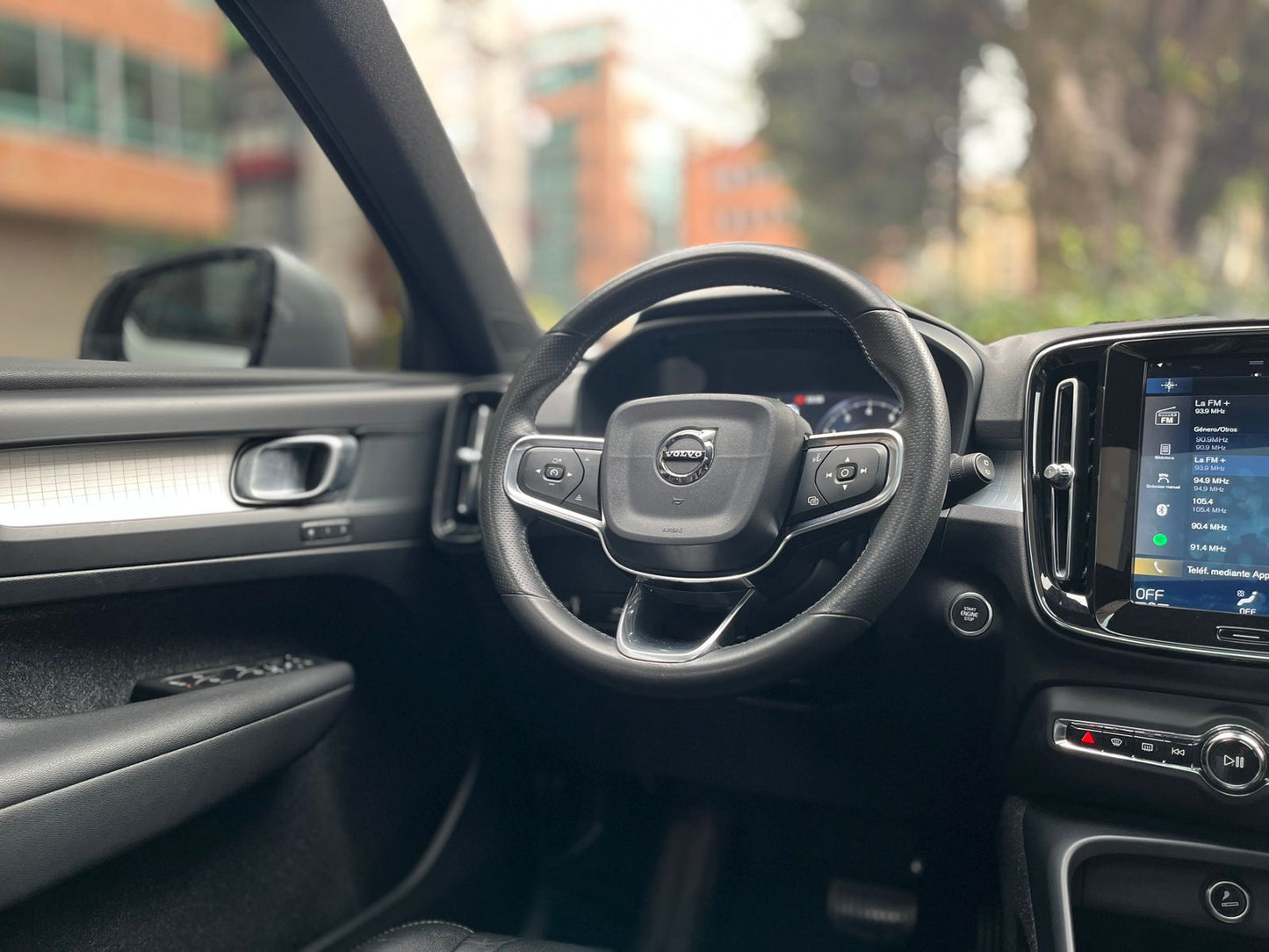 Volvo XC40 T2 Momentum Modelo 2019