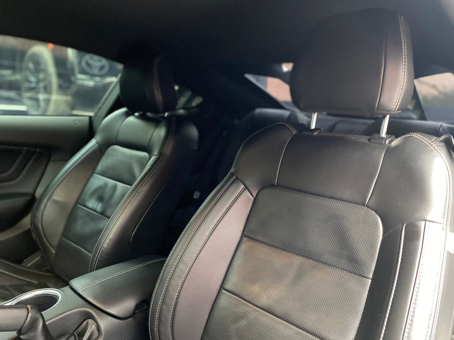 Ford Mustang GT Modelo 2023