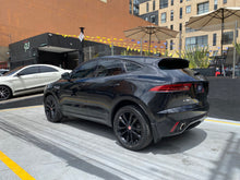 Cargar imagen en el visor de la galería, Jaguar E-Pace SE Modelo 2018
