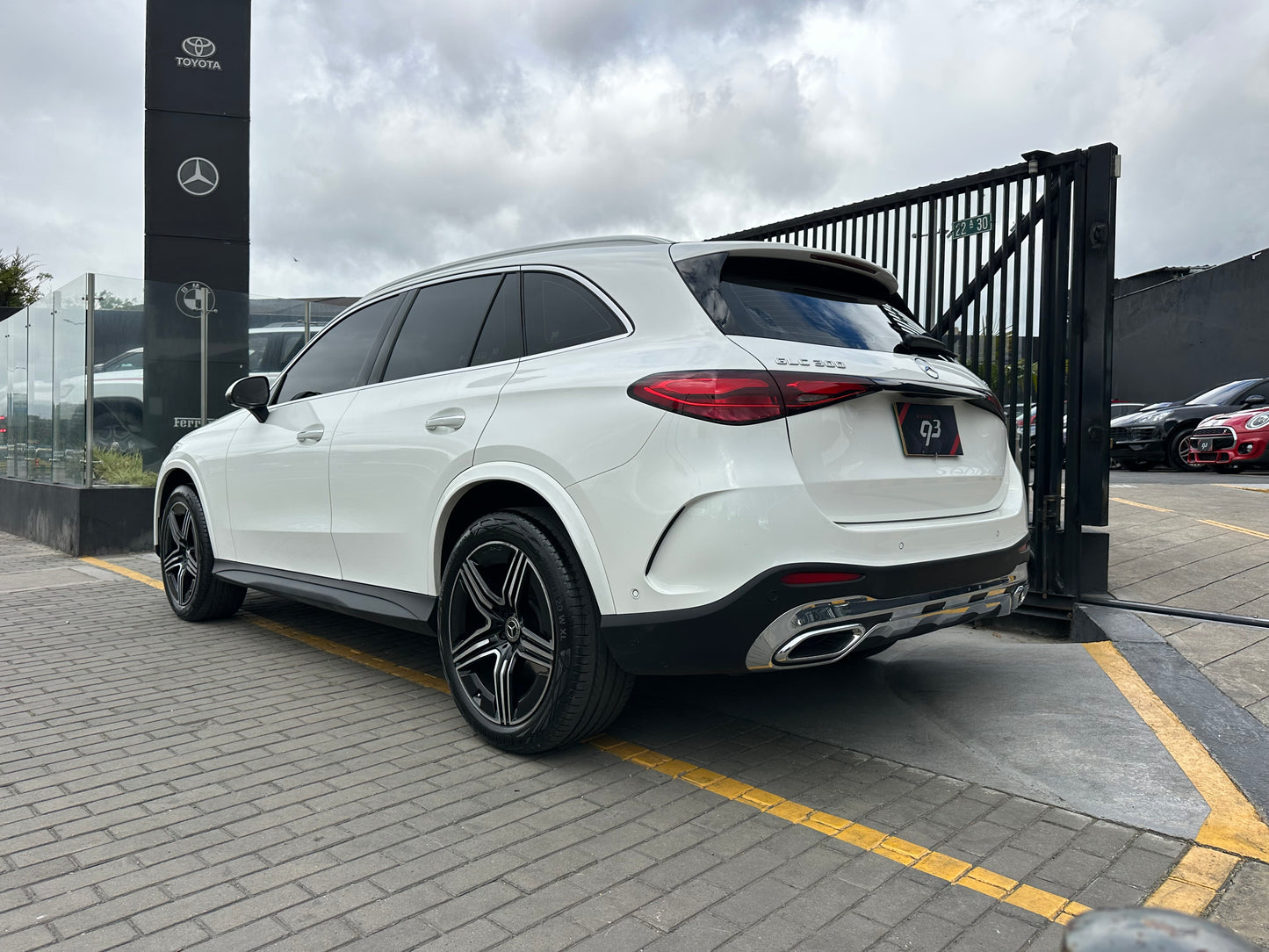 Mercedes-Benz GLC 300 4MATIC Modelo 2027 - Autos 93