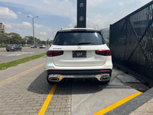 Cargar imagen en el visor de la galería, Mercedes Benz GLB 200 Modelo 2022
