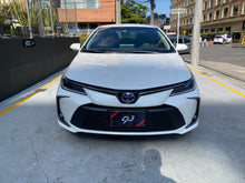 Cargar imagen en el visor de la galería, Toyota Corolla XEI Híbrido Modelo 2022
