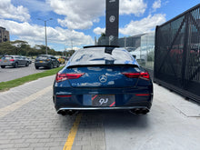 Cargar imagen en el visor de la galería, Mercedes-Benz CLA 180 Modelo 2022

