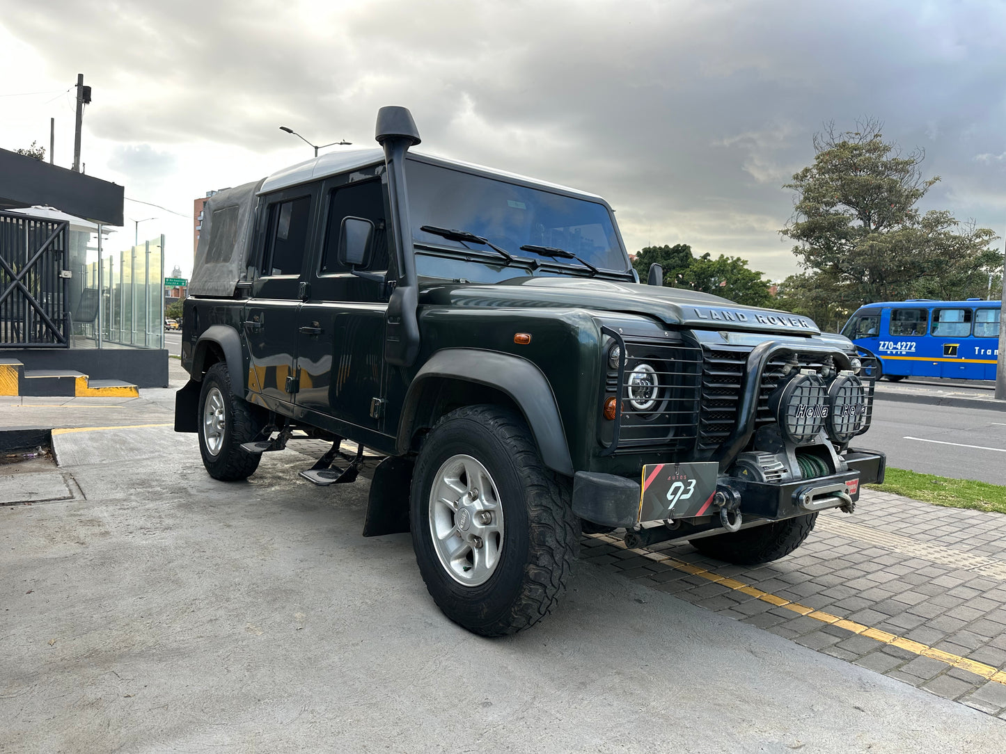 Land Rover Defender HCPU Modelo 2008