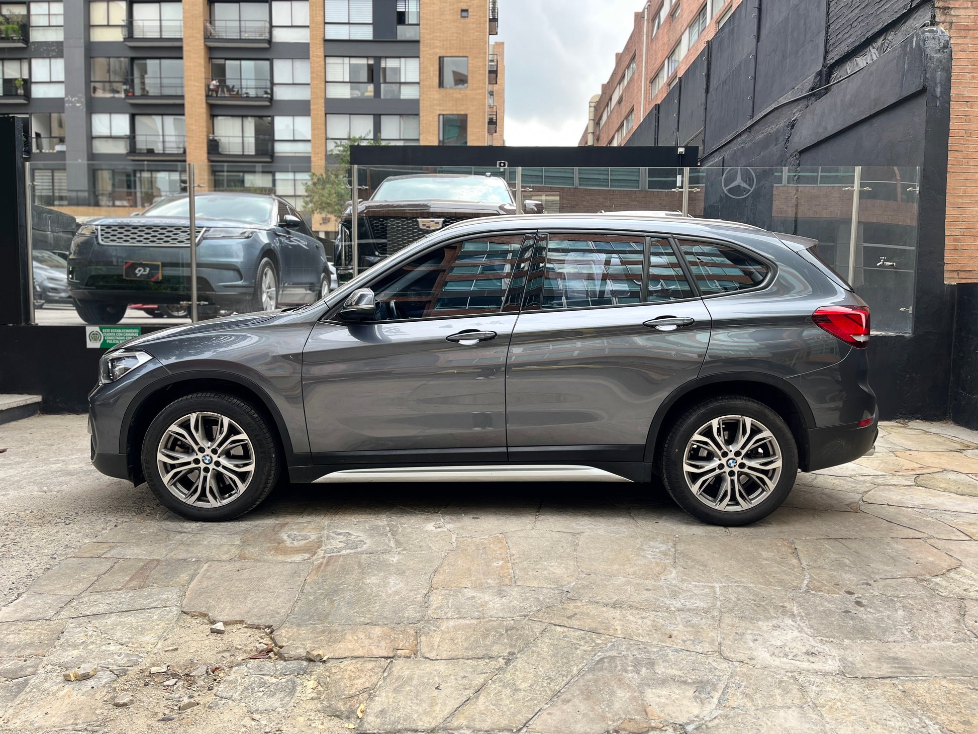 BMW X1 sDrive20i Modelo 2020 - Autos 93