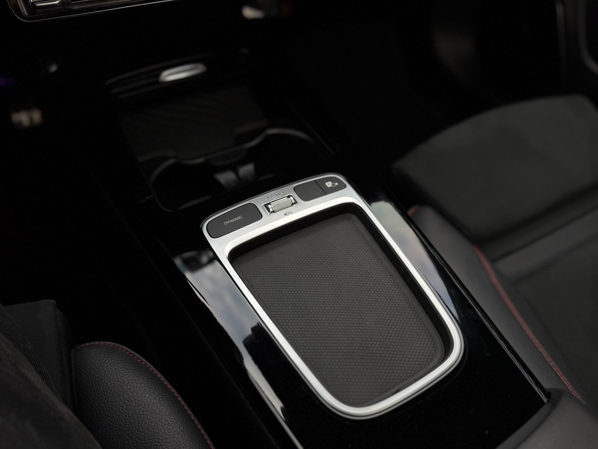 Mercedes Benz A45s AMG Modelo 2023 - Autos 93