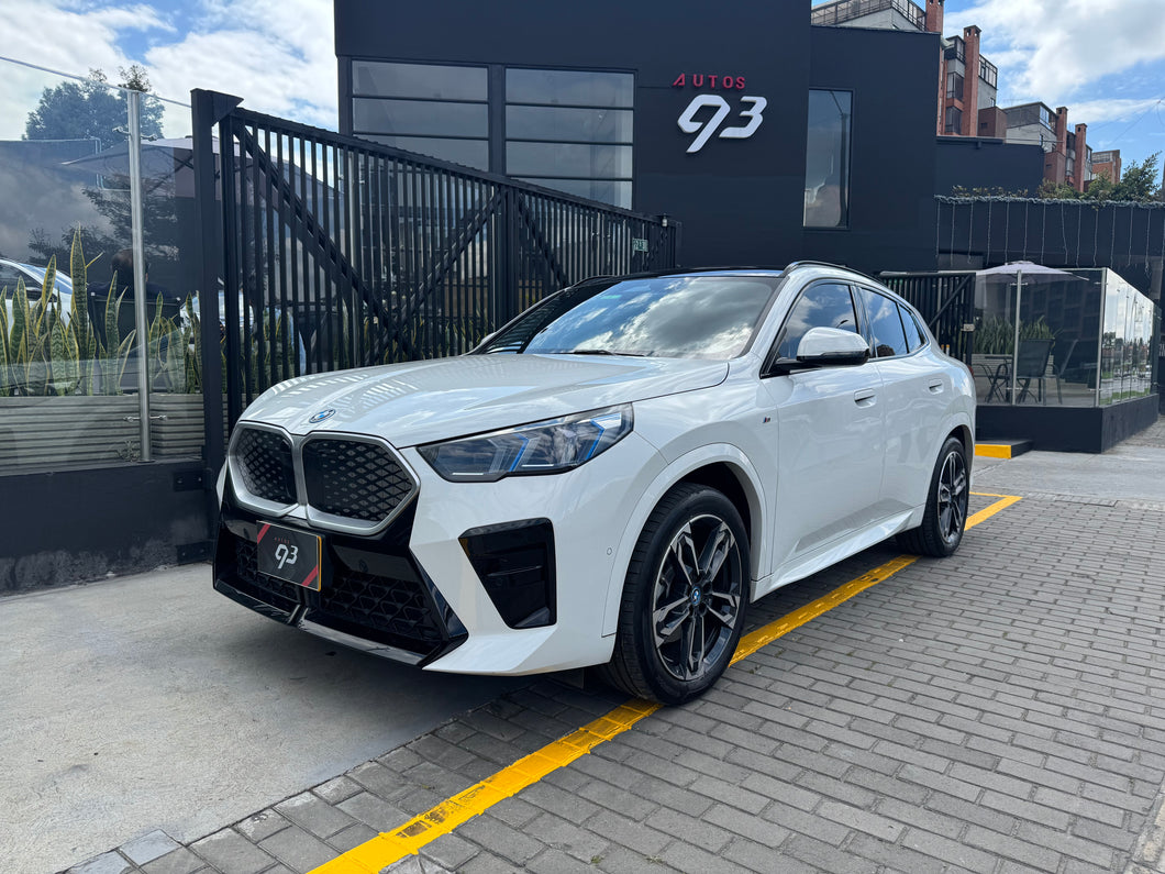 BMW iX2 XDrive30 M Modelo 2025