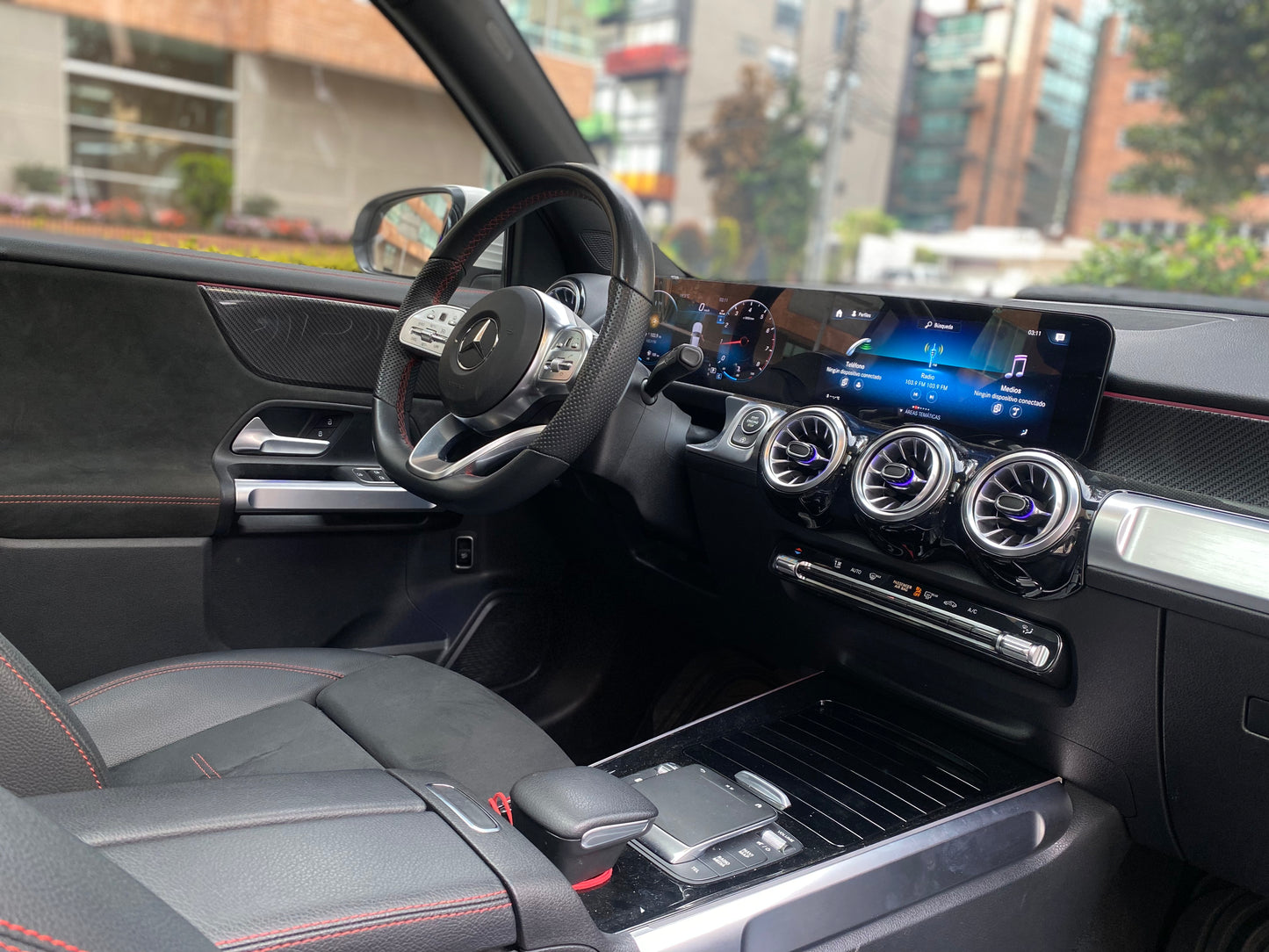 Mercedes-Benz GLB 200 Modelo 2023 - Autos 93