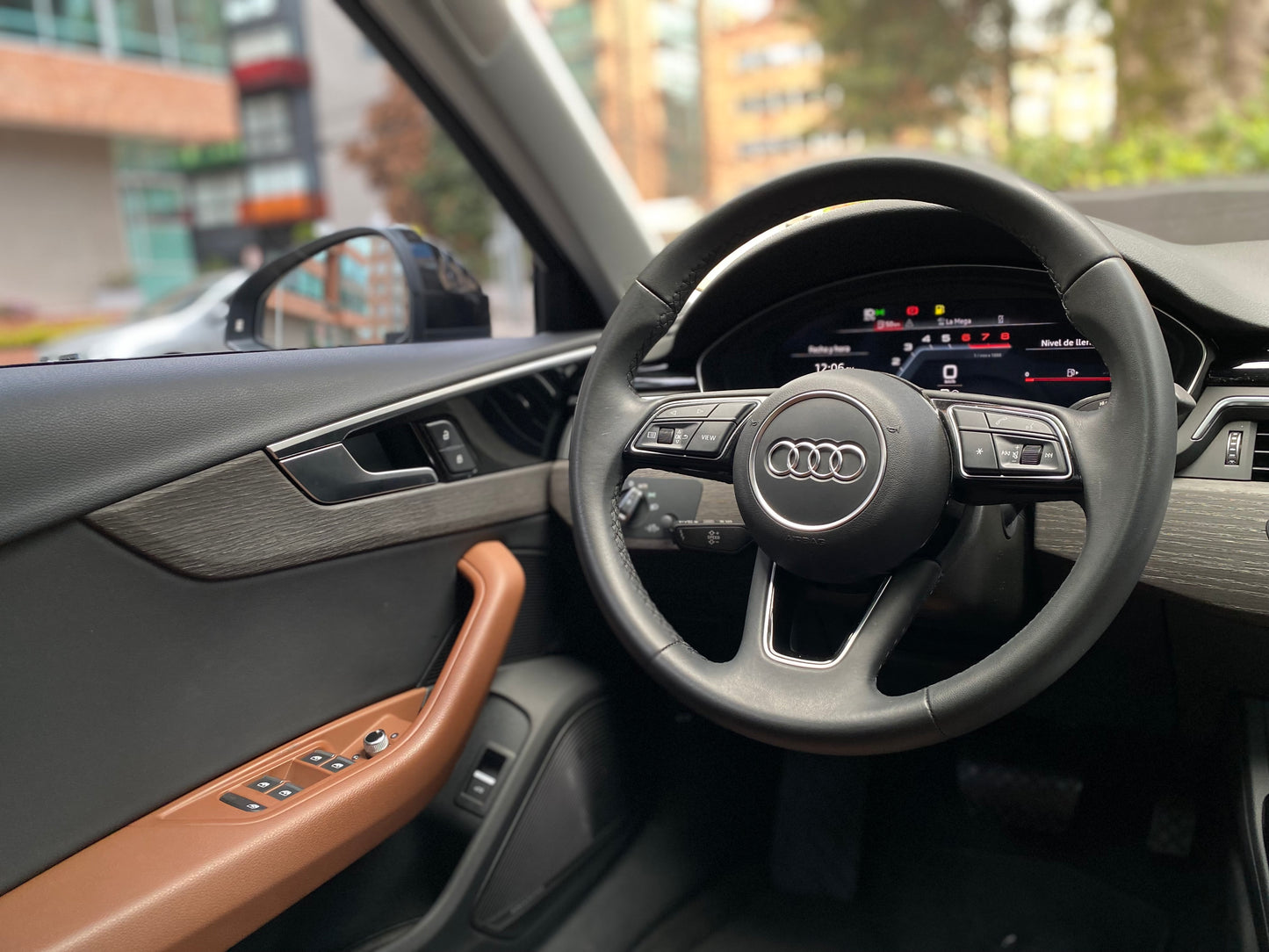 Audi A4 40 TFSI Hibrido Unique Edition Modelo 2023 - Autos 93