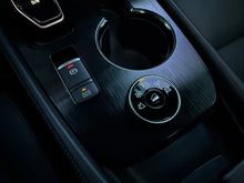 Cargar imagen en el visor de la galería, Nissan X-Trail Exclusive e-POWER Modelo 2024
