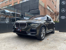 Cargar imagen en el visor de la galería, BMW X5 xDrive40I Modelo 2021
