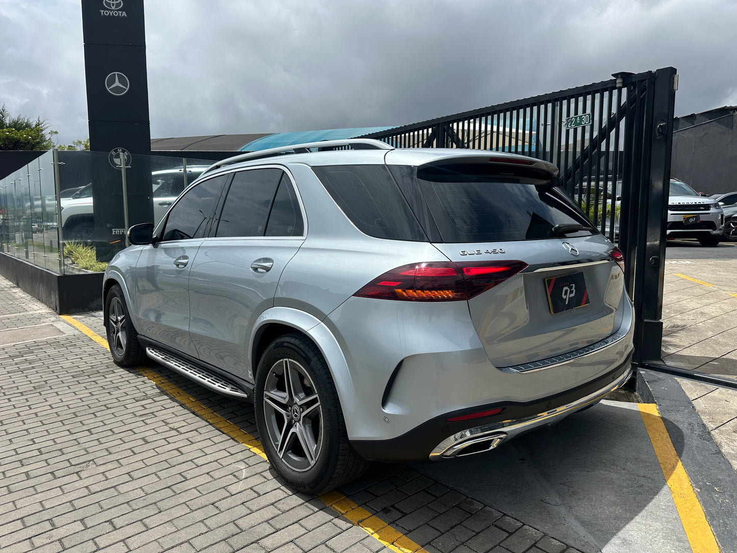 MERCEDES-BENZ GLE 450 4MATIC MODELO 2025