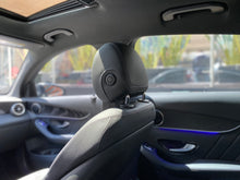 Cargar imagen en el visor de la galería, Mercedes-Benz GLC 300 4MATIC Modelo 2020

