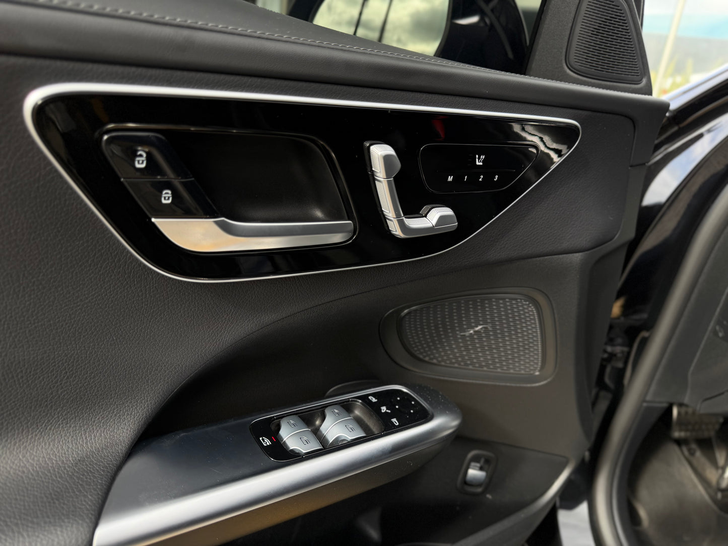 Mercedes Benz C350e PHEV Modelo 2024