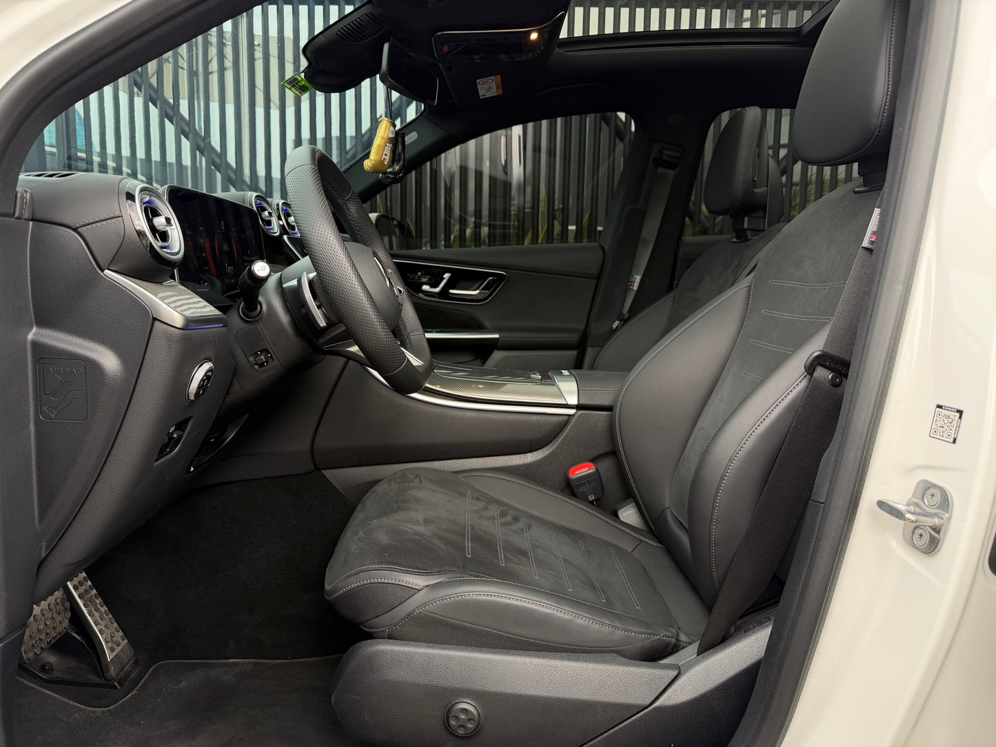 Mercedes-Benz GLC 300 4MATIC Modelo 2027 - Autos 93