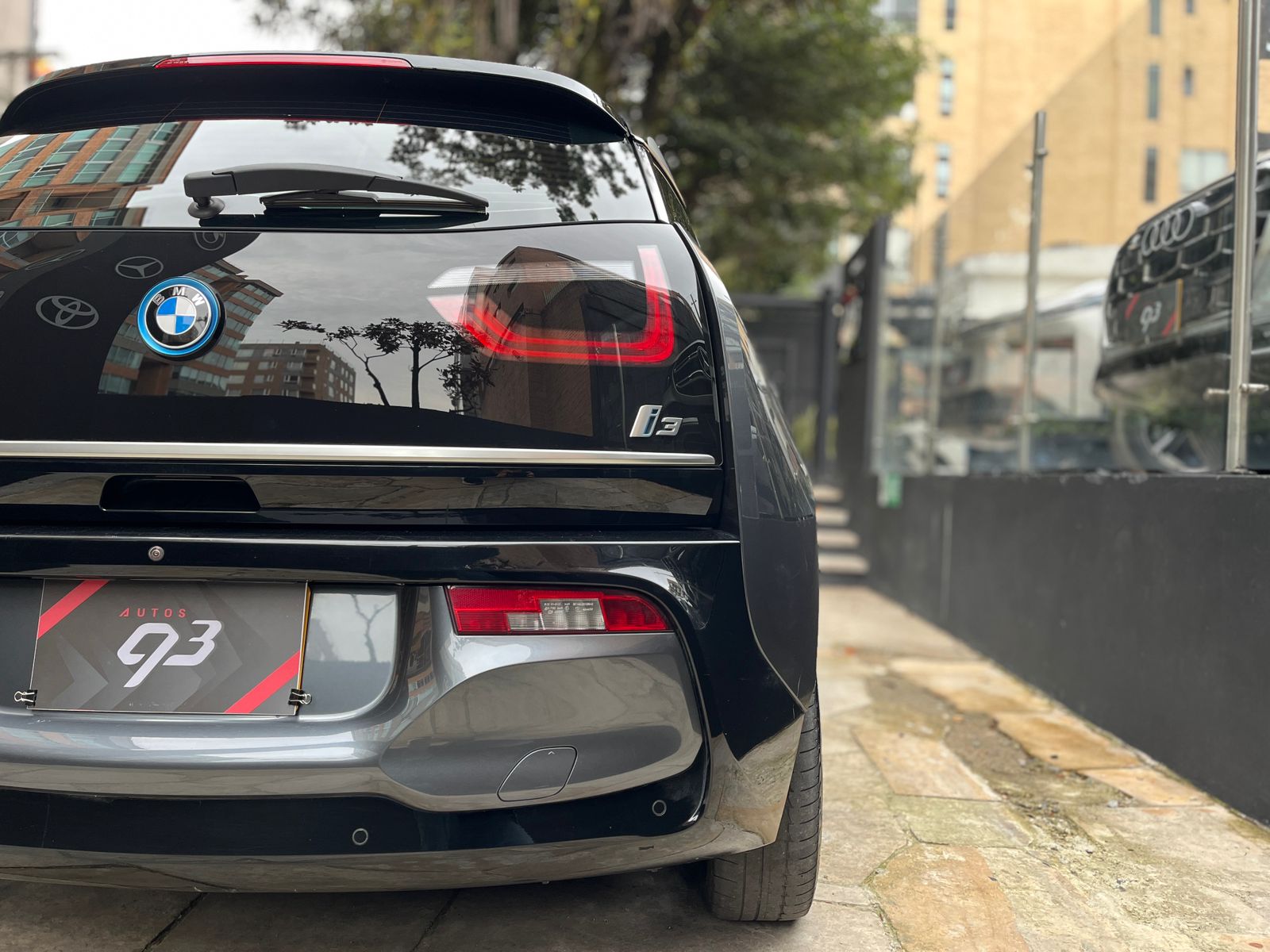 BMW i3 Suite Modelo 2020 - Autos 93