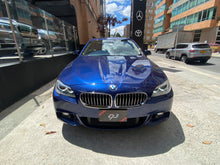 Cargar imagen en el visor de la galería, BMW 528I Modelo 2016
